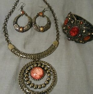 Vintage Necklace Set
